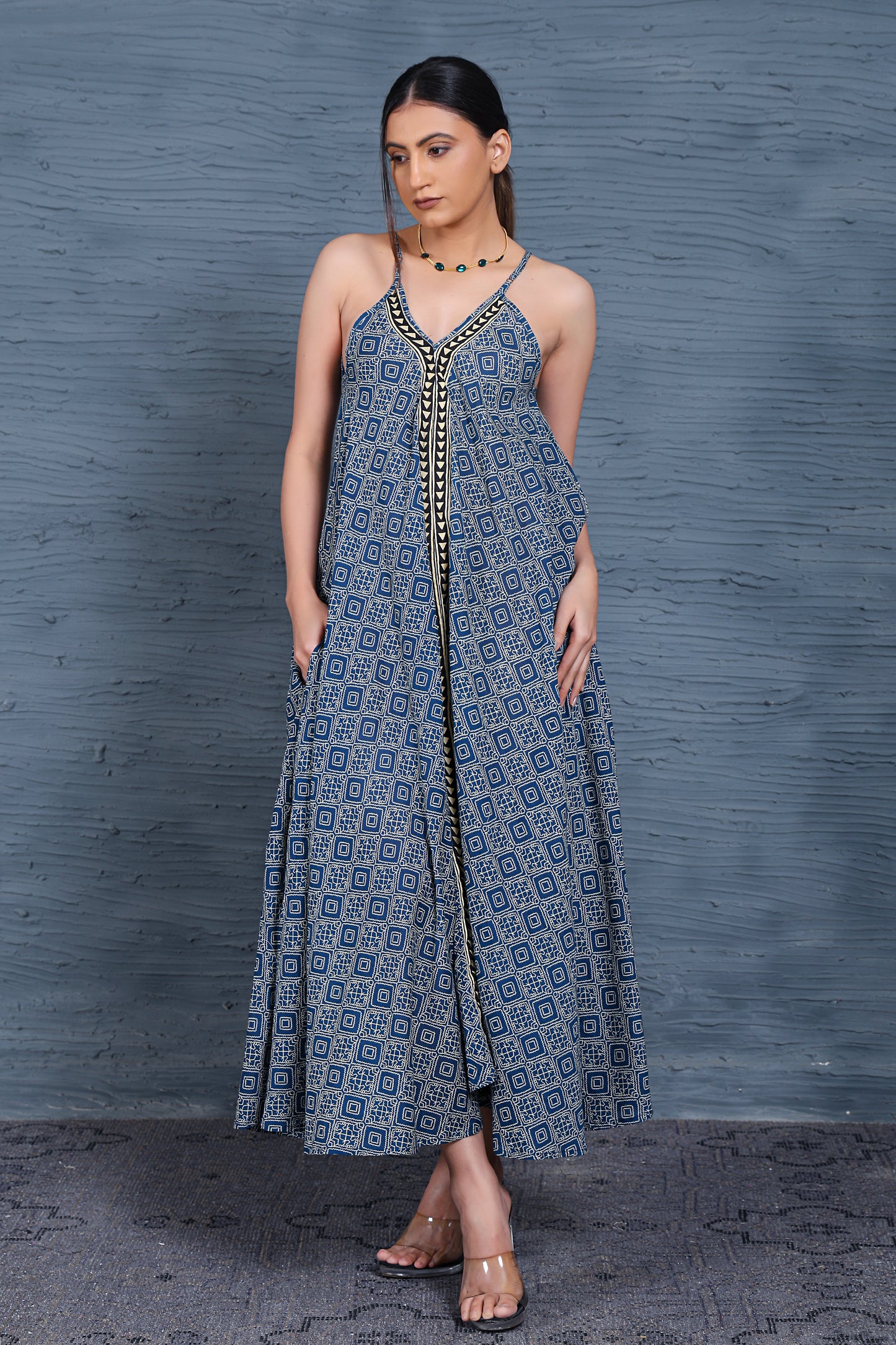 Luxe Sleeve Less Blue Printed Long Dress