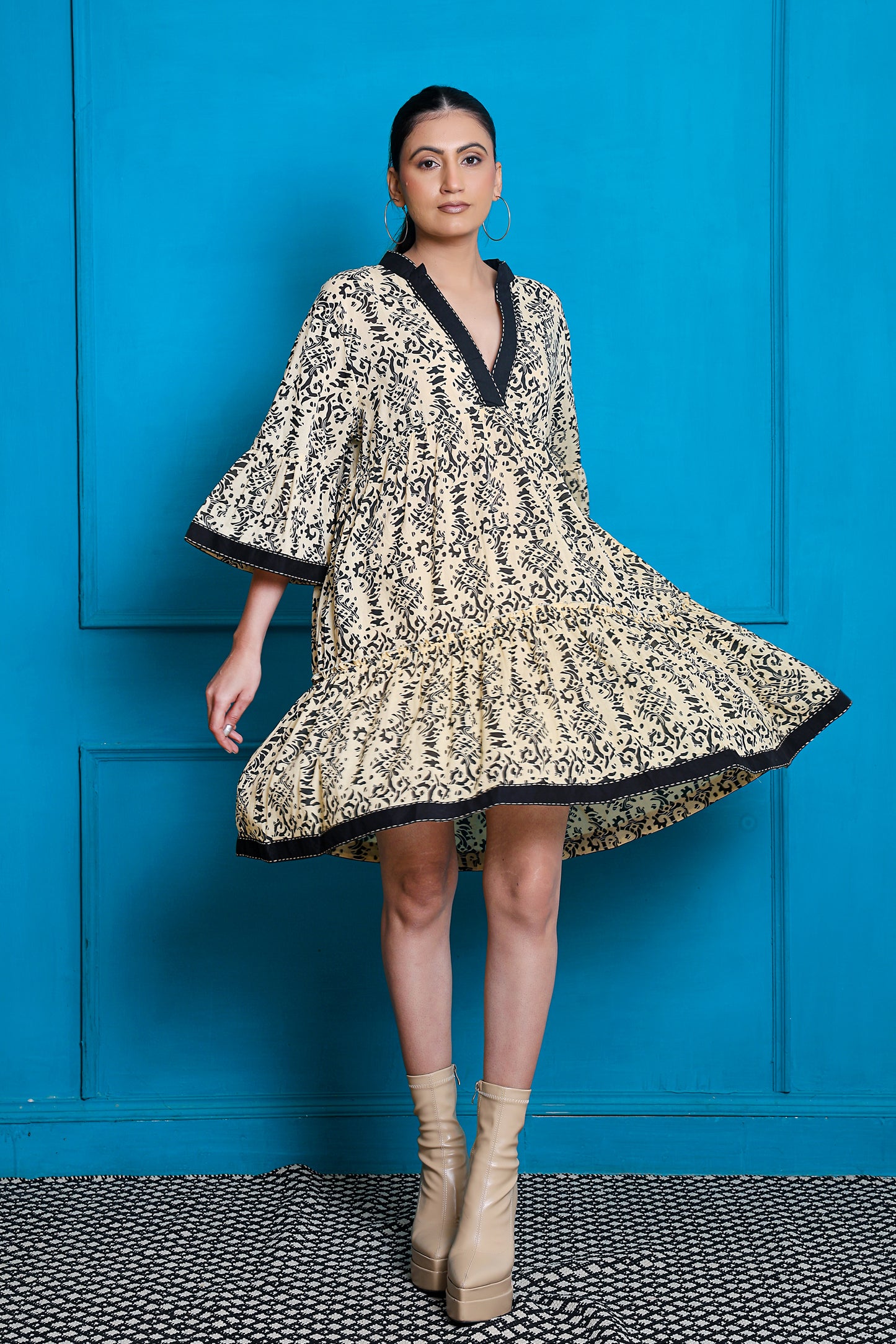 Luxe Three Fourth Sleeve Beige Printed Short Dress