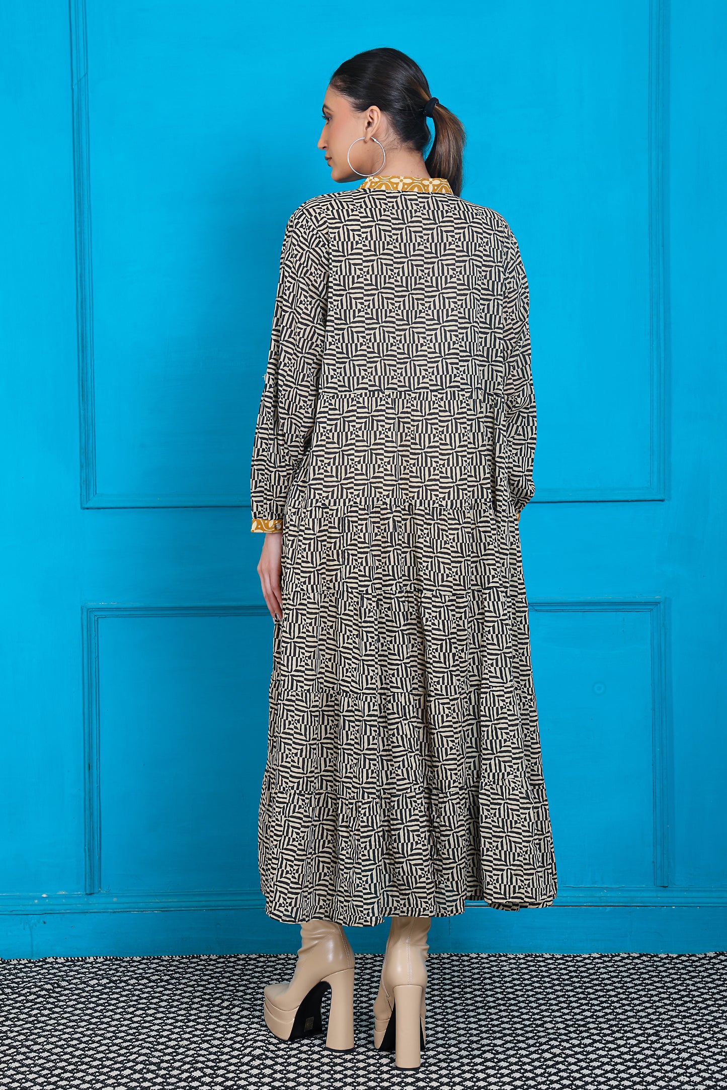 Women Full Sleeve Black Printed Front Placket Dress