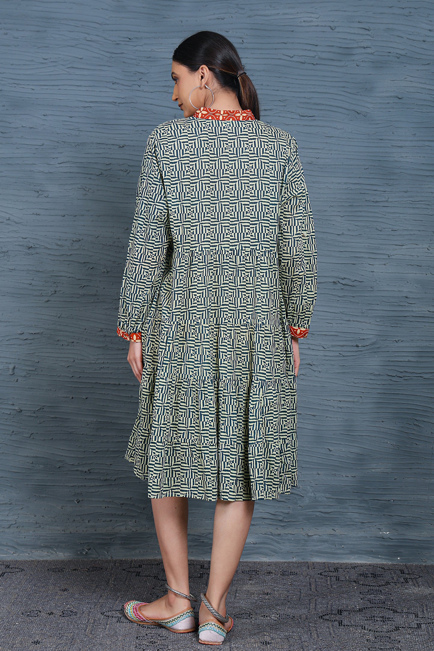 Luxe Full Sleeve Blue Printed Short Dress